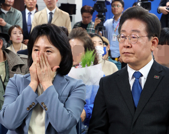 뉴시스