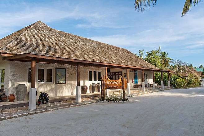 다이빙 교육과 해양 체험 프로그램을 운영하는 메리디스 다이브 센터. 사진제공|팜투어