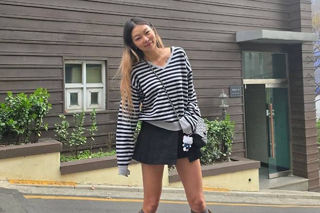 송해나