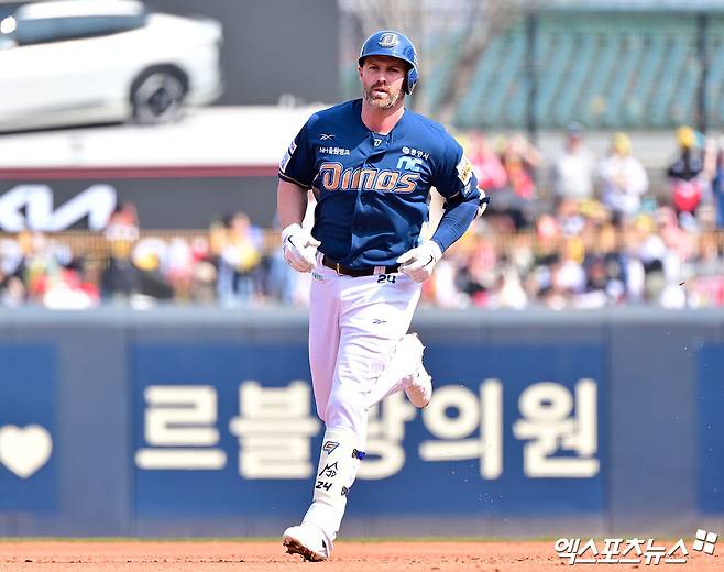 NC 내야수 데이비슨은 18일 대전한화생명볼파크에서 열릴 '2025 신한 SOL Bank KBO 리그' 한화와 시즌 첫 번째 맞대결에서 결장한다. 허리 담 증세로 호텔에서 휴식할 예정이다. 엑스포츠뉴스 DB