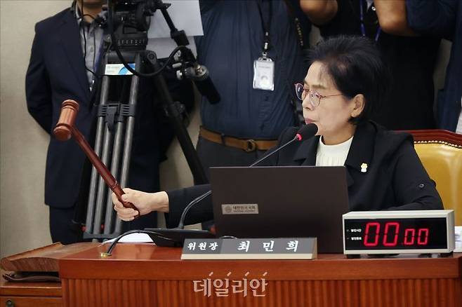 최민희 국회 과방위원장 ⓒ데일리안 홍금표 기자