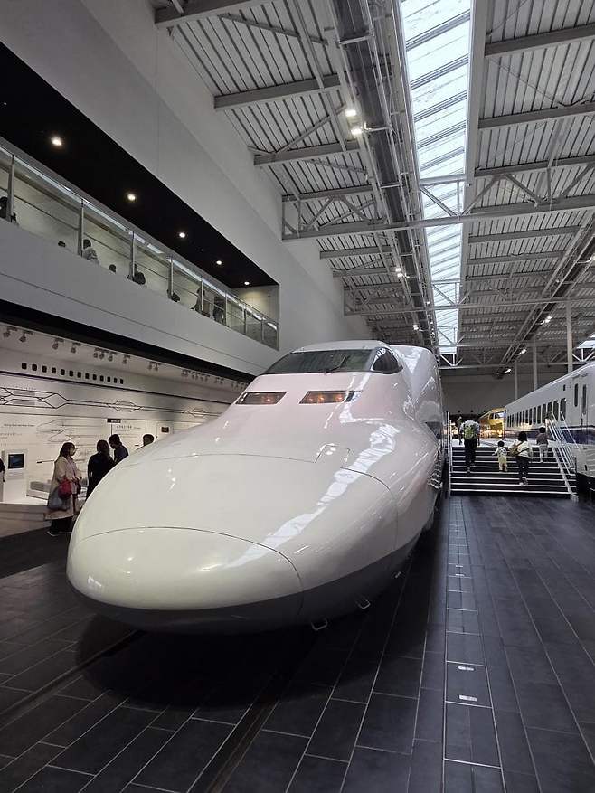 7fed8273b58669f551ee84e545837c73c55d181f7d5c91edcc928429d5d3c717