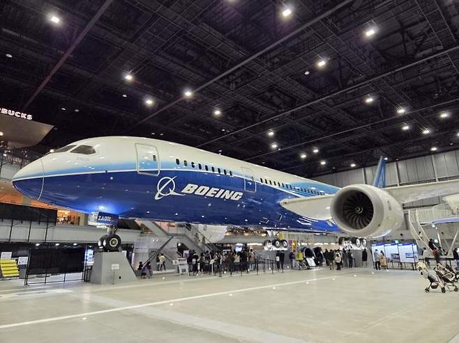 7fed8273b58669f551ee80e540817d738b90e6406f62c53e6c0c608aec4f9ede