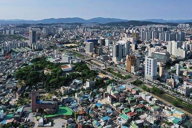 04b0d121e09c32b66bb8f68b12d21a1dbc41bcc1ce6e