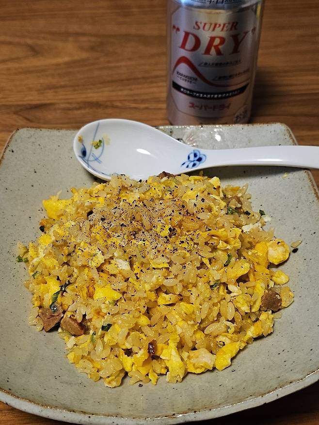 달걀볶음밥 만들어 보았습니다. jpg