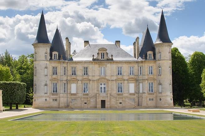 가장 아름다운 샤또로 꼽히는 샤또 피숑 롱그빌 바롱(Chateau Pichon Longueville Baron)
