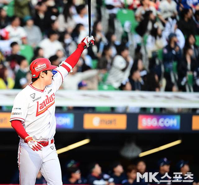 SSG 오태곤은 19일 인천 LG전에서 클러치 능력을 선보였다. 사진=김영구 기자