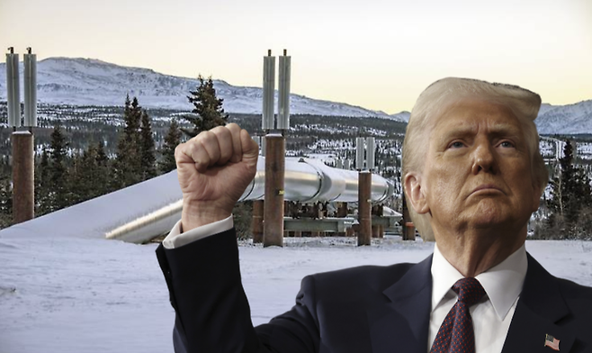 도널드 트럼프 대통령과 미국 알래스카 트랜스-알래스카 파이프라인. [AP·게티이미지코리아]