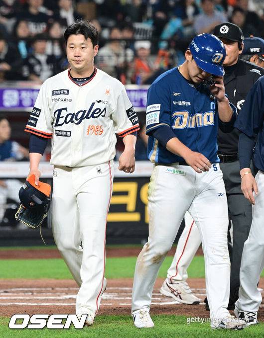 [OSEN=대전, 최규한 기자] 18일 오후 대전 한화생명 볼파크에서 ‘2025 신한 SOL Bank KBO리그’ 한화 이글스와 NC 다이노스의 경기가 열렸다.홈팀 한화는 엄상백, 방문팀 NC는 로건 앨런을 선발로 내세웠다.6회초 1사 주자없는 상황 한화 투수 김종수가 NC 서호철에게 헤드샷을 던져 퇴장당하고 있다. 2025.04.18 / dreamer@osen.co.kr