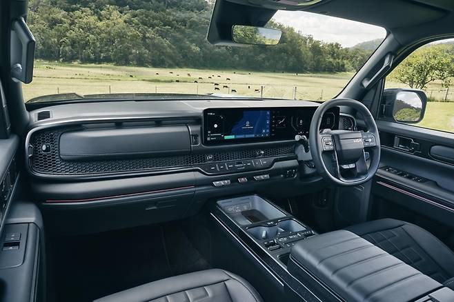 기아 타스만 호주형 모델 실내.