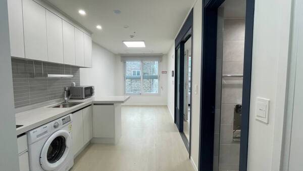 지하철 1호선 세류역 인근에 위치한 LH 청년나래家 내부. 이지민기자