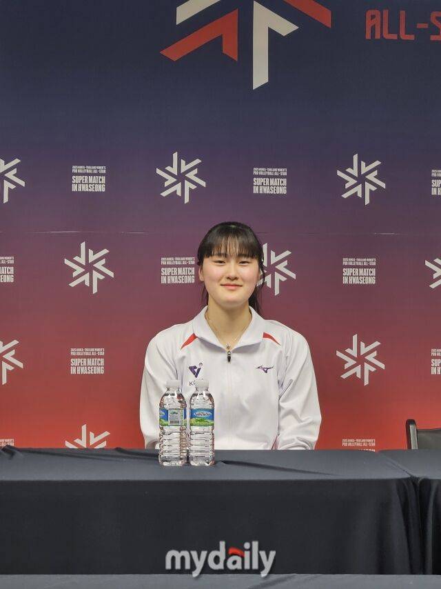 한국 올스타팀 선발 아포짓으로 나선 이주아./화성 = 이정원 기자