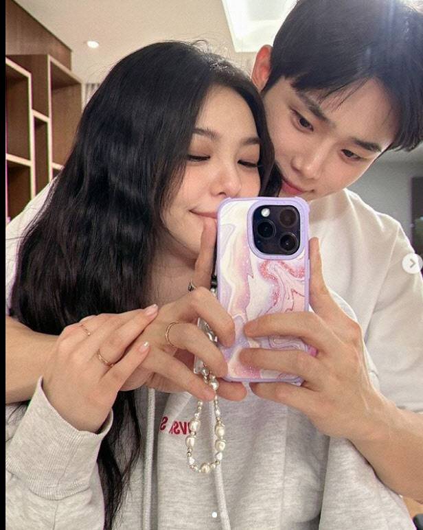 에일리, 최시훈(사진=최시훈 인스타그램)