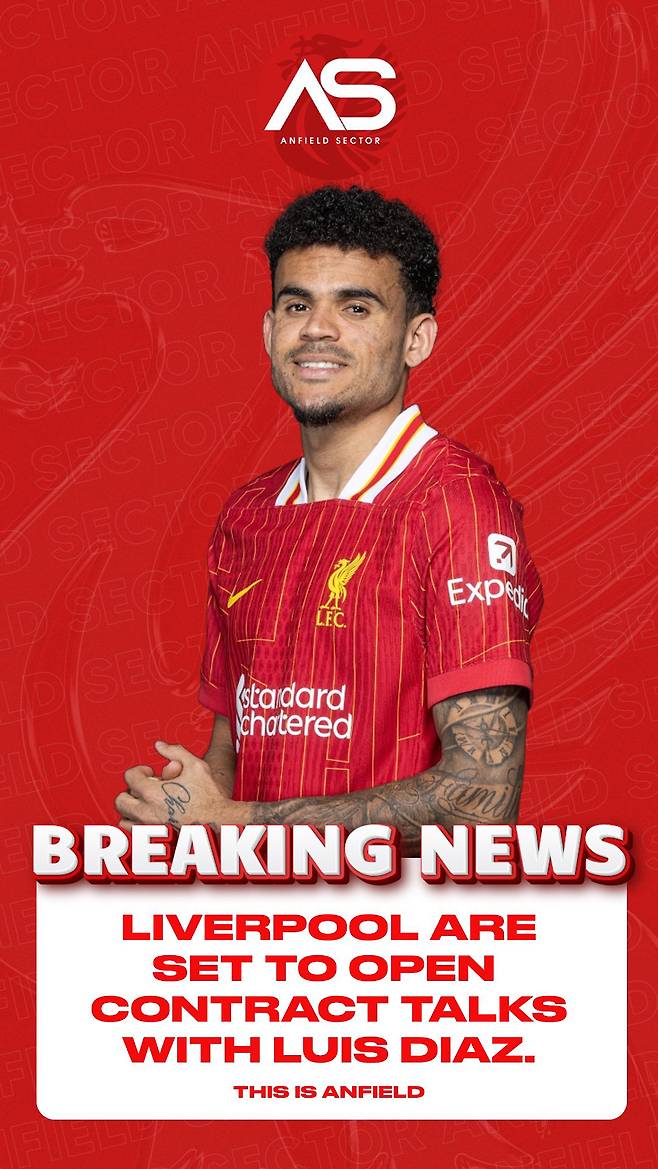 [스포츠조선 강우진 기자]아르네 슬롯 감독이 이끄는 리버풀이 주축 선수들과 재계약 추진을 통해 장기적인 미래에 대비하고 있다. 모하메드 살라, 버질 반다이크와 협상에 나서 재계약에 성공했으며 뒤이어 이브라히마 코나테, 루이스 디아스, 디오구 조타와도 재계약을 시작한다는 소식이다.

리버풀 입장에서는 살라, 반다이크와의 재계약으로 한시름을 덜었다. 이들 선수와의 재계약 소식으로 나머지 선수들과의 계약이 수월해질 수 있다. 사진=SNS