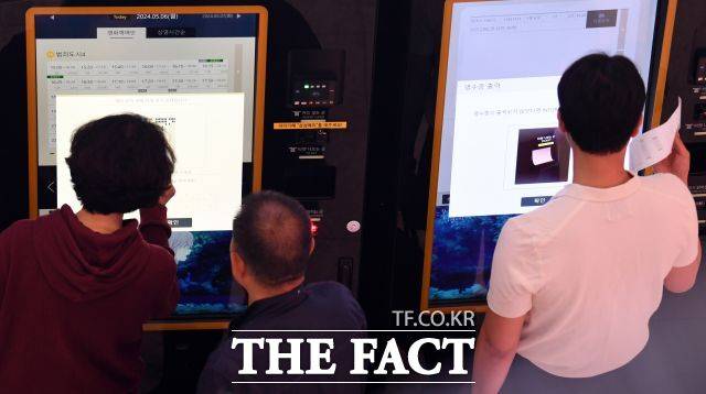 멀티플렉스 3사는 특별한 경험을 제공할 수 있는 이색 이벤트와 상영회 등을, 개봉을 앞둔 영화들은 새로운 홍보 방식을 선보이고 있다. /더팩트 DB