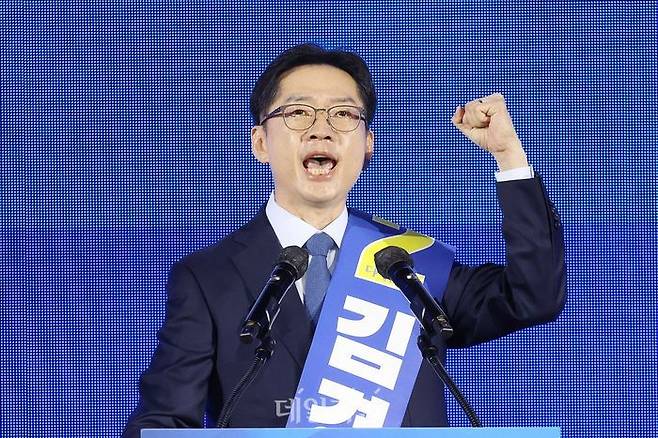 더불어민주당 김경수 대선 경선 후보가 지난 19일 오후 충북 청주 서원구 청주체육관에서 열린 민주당 21대 대선 후보자 선출을 위한 충청권 합동연설회에서 연설을 하고 있다. ⓒ데일리안 홍금표 기자