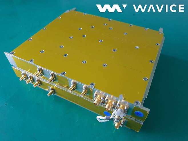 웨이비스 고주파 신호발생 모듈 결합체