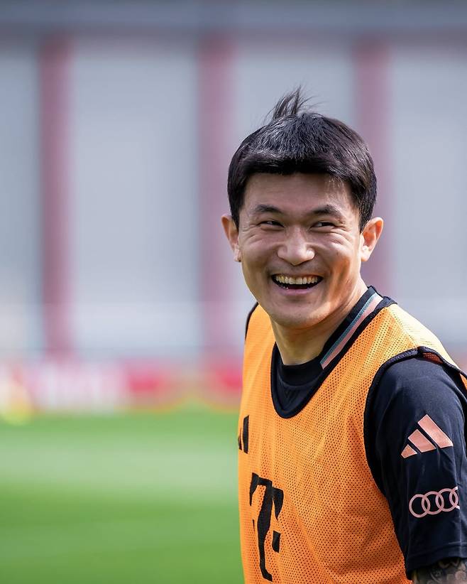 15일 뮌헨 SNS에 게시된 훈련 중인 김민재의 모습. 사진=뮌헨 SNS