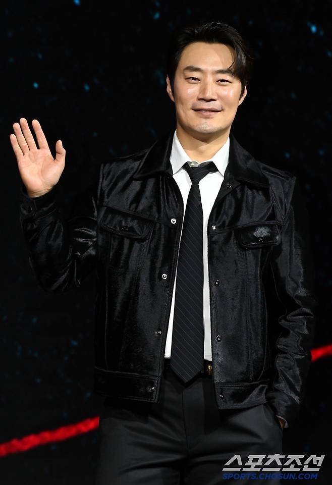 31일 JW메리어트 동대문에서 열린 넷플릭스(Netflix) 시리즈 '악연'의 제작발표회, 이희준이 포즈를 취하고 있다. 허상욱 기자wook@sportschosun.com/2025.03.31/