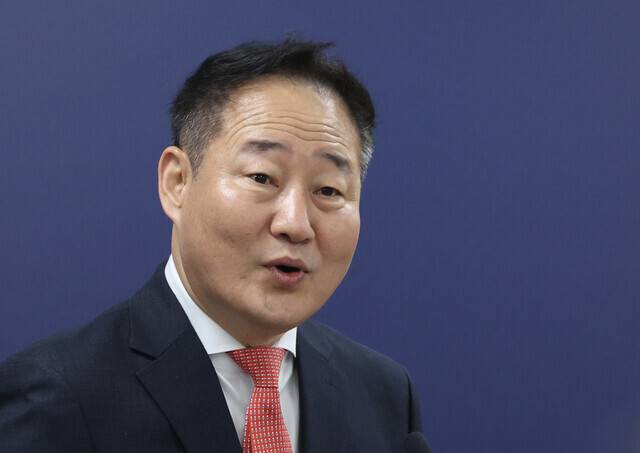 대통령실 시민사회수석에 임명된 전광삼 전 시민소통비서관이 지난해 5월 서울 용산 대통령실 청사에서 소감을 말하고 있다. 연합뉴스