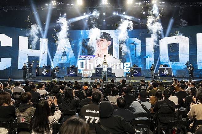 넷마블이 첫 글로벌 공식 대회 '나 혼자만 레벨업어라이즈 챔피언십 2025'를 개최했다. 사진=넷마블