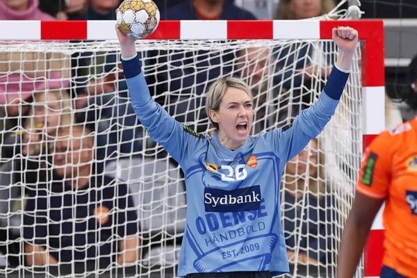 사진 2024/25 EHF 여자 챔피언스리그 8강 오덴세와 레일 카고 헝가리아의 경기 모습, 사진 출처=유럽핸드볼연맹