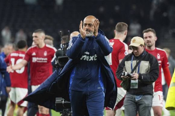 누누 에스피리투 산투 노팅엄 감독. 런던 AP 뉴시스