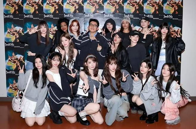 하이브 걸그룹 르세라핌 아일릿 캣츠아이/사진 = 방시혁 인스타그램