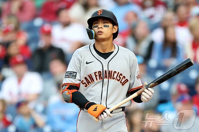 샌프란시스코 자이언츠 이정후가 23일(한국시간) 열린 2025 메이저리그 밀워키 브루어스전에서 4타수 무안타 1볼넷 1득점을 기록했다. ⓒ AFP=뉴스1