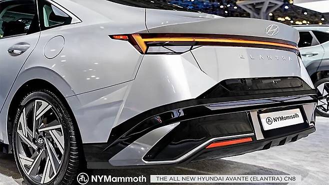 현대차 '아반떼 풀체인지' 상상도 (출처 : 뉴욕맘모스)