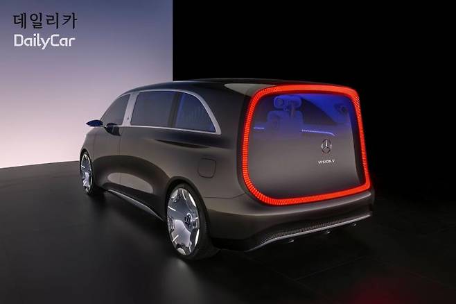 메르세데스-벤츠 비전 V (2025 상하이오토쇼)