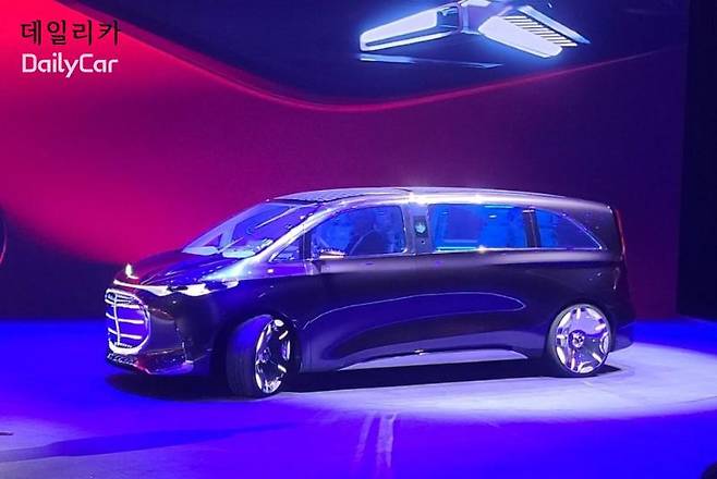 메르세데스-벤츠 비전 V (2025 상하이오토쇼)