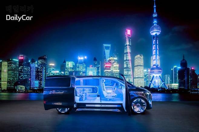 메르세데스-벤츠 비전 V (2025 상하이오토쇼)