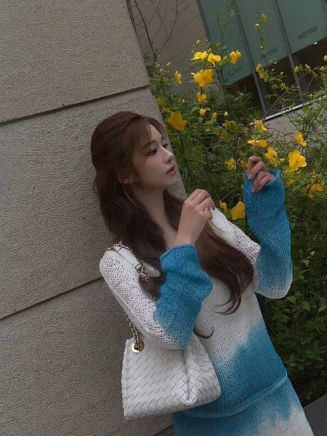 설윤 보테가베네타