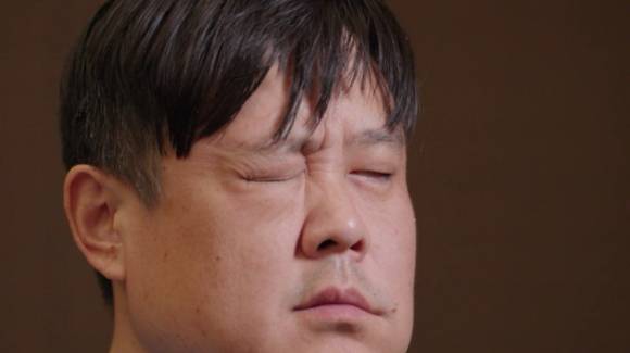 만약 귀밑에서 멍울이 만져진다면, 침샘암의 신호일지도 모른다. [사진=EBS]