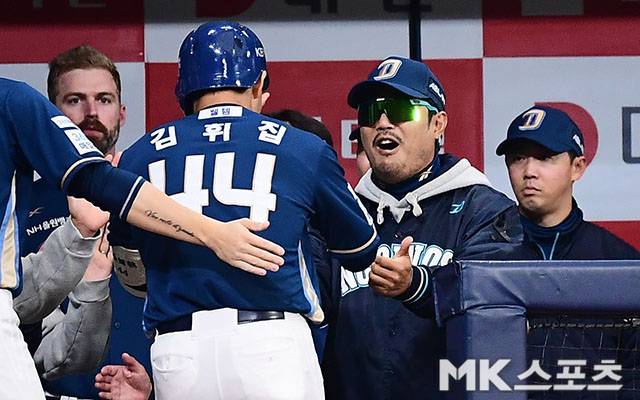 22일 잠실 LG전에서 결승타를 치며 NC 승리에 앞장선 김휘집. 사진=김영구 기자