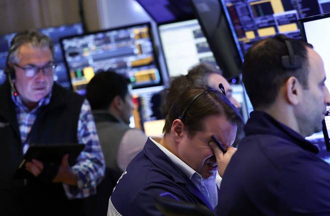 뉴욕 증권거래소의 트레이더[AFP]