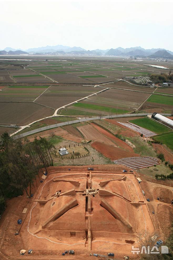 [서울=뉴시스] 옥야리 장동 방대형 고분 (사진=국가유산청 제공) 2025.04.23. photo@newsis.com