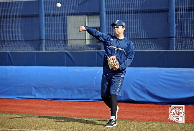 NC 투수 배재환은 22일 잠실구장에 열린 '2025 신한 SOL Bank KBO 리그' LG와 정규시즌 3차전에서 구원 등판했다. 1이닝 무실점으로 7년 만에 생애 두 번째 세이브를 챙겼다. NC 다이노스