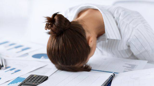 만성피로증후군은 단순 피로와 달리 6개월 이상 지속된다 | 출처: 클립아트코리아