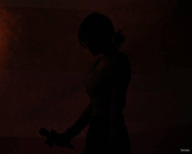 ▲ 갑자기 어두워진 현장에 모습을 드러낸 이