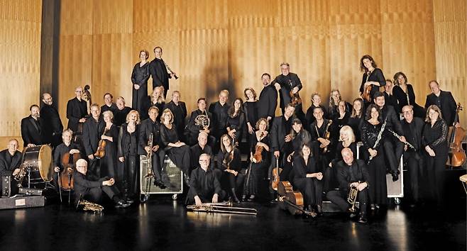 유럽 챔버 오케스트라. /빈체로