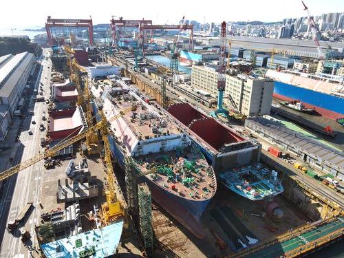 HD현대중공업 울산조선소