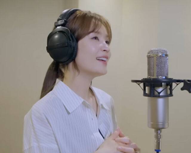 전미도가 '아마추어' 곡을 열창하고 있다. / 유튜브 '스튜디오 마음C' 캡처