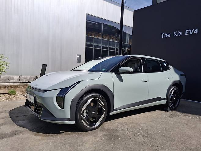 기아 EV4 [김성우 기자]