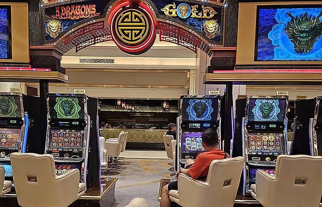 24시간 영업하고 있는 필리핀 카지노는 고객편의적인 시스템으로 운영되면서 강원랜드와 극명하게 대비되고 있다.(사진=뉴시스) *재판매 및 DB 금지