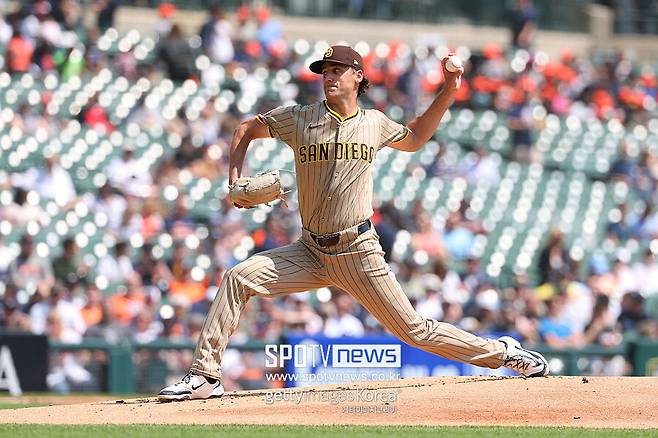 ▲ 24일(한국시간) 디트로이트와 원정 경기에 선발 등판한 하트는 4.1이닝 5피안타 1볼넷 6탈삼진 2실점으로 마운드를 내려왔다. 허용한 안타 5개 중 2개가 홈런이었던 것이 뼈아팠다.