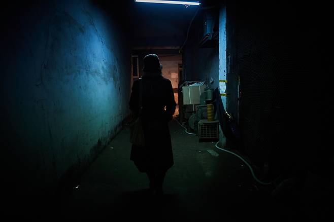 영화 '파과' 속 한 장면 [뉴(NEW) 제공. 재판매 및 DB 금지]