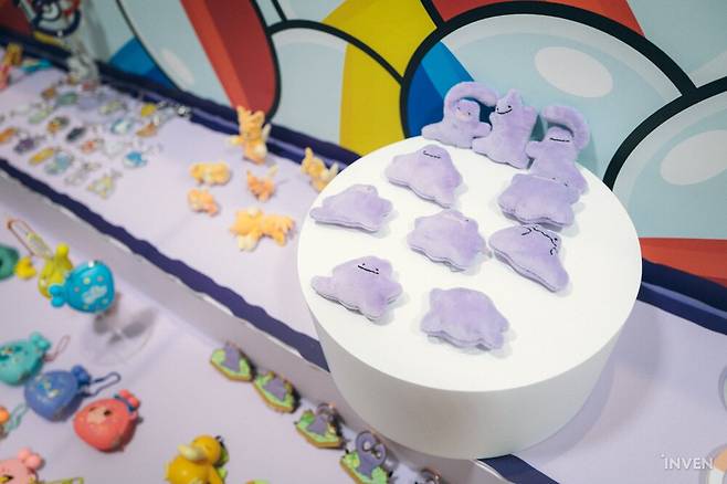 ▲ 여기도 메타몽이!