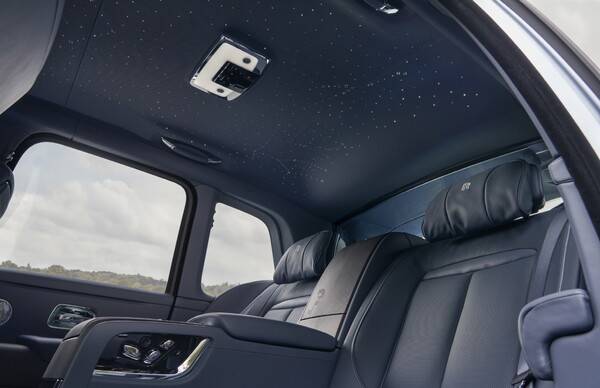 롤스로이스 컬리넌 데이지 사진 롤스로이스